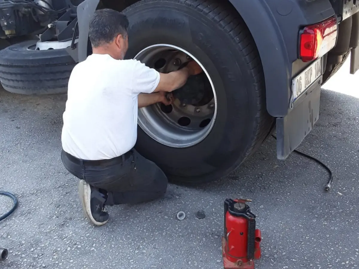Eynesil Oto Lastikçi